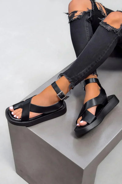 Petra | elegante og uformelle sandaler