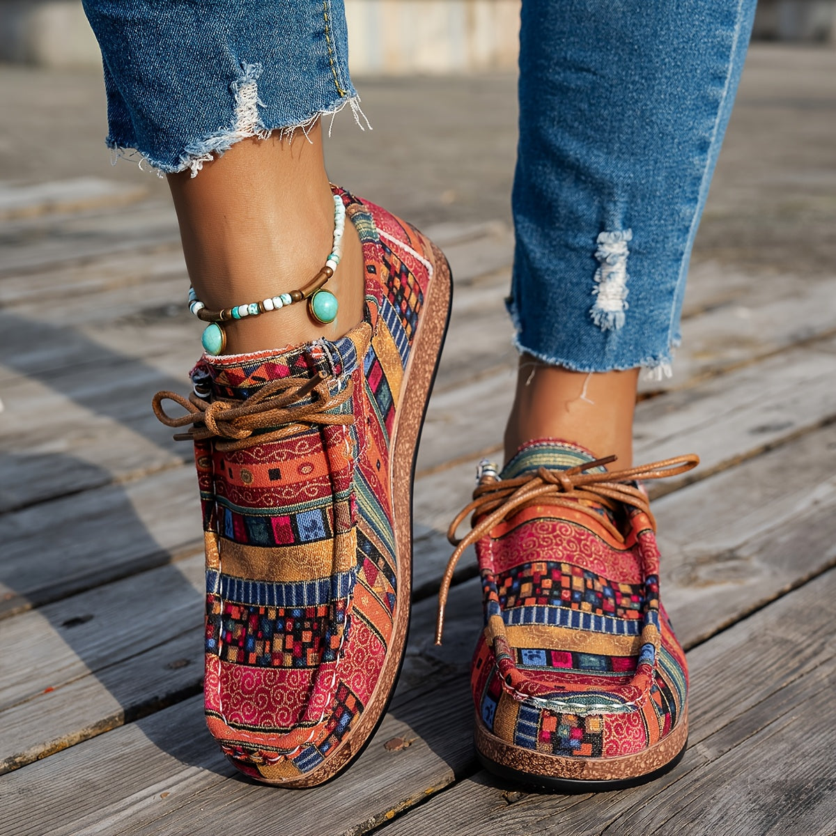 Berrit | Fargerike retro damesko
