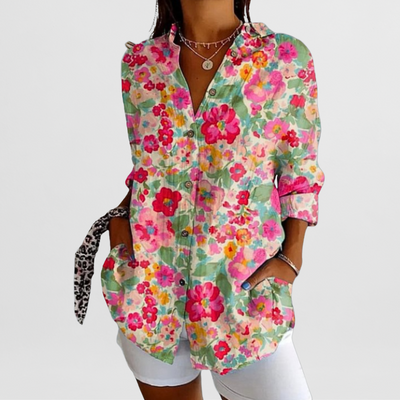 Hilda | Feminine Bluse mit Blumendetails