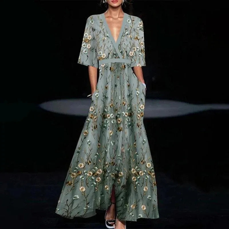 Rita | Blomstret maxi-kjole med elegant snitt