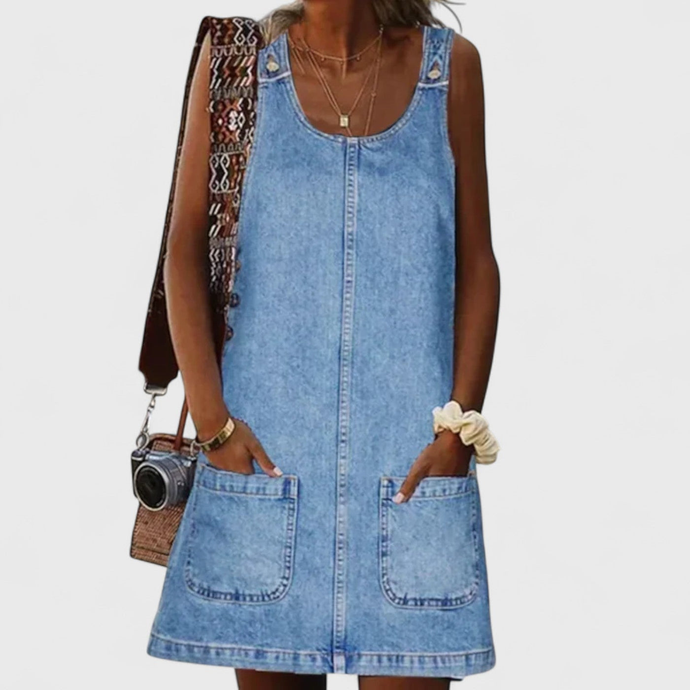 Louise | Sommerkjole i denim med praktiske lommer