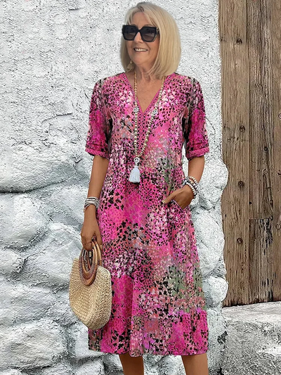 Helle | Blomstret kjole med behagelig snitt