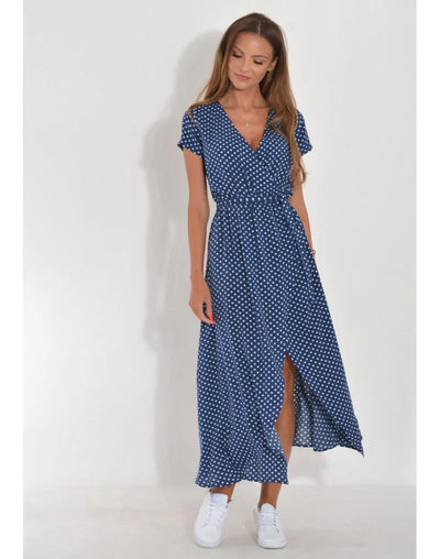 Sif | Elegant kjole med V-hals